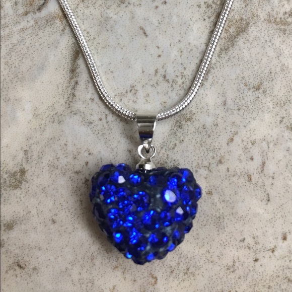Jewelry - 🔴🆕 5/$25 Royal Blue Crystal Pendant Necklace